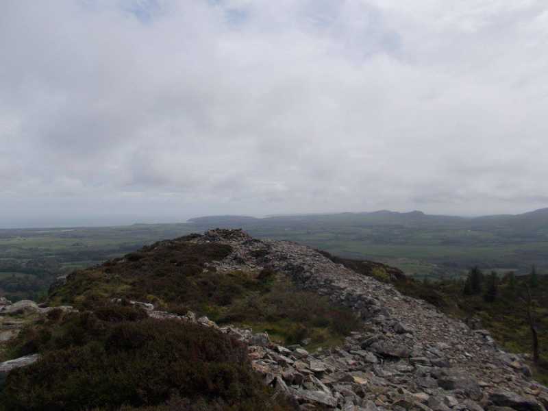 MountainViews.ie Picture about mountain Garn Boduan  in area Anglesey and the Lleyn Peninsula, Ireland