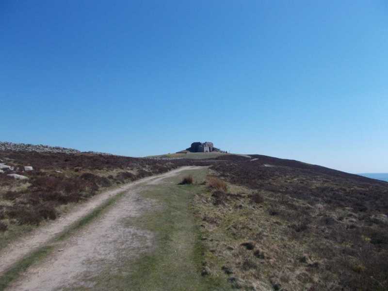 MountainViews.ie Picture about mountain Moel Famau  in area Llandudno to Wrexham, Ireland