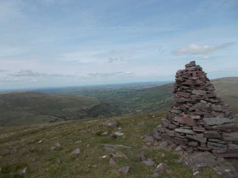 MountainViews.ie Picture about mountain Fan Nedd  in area Llandovery to Monmouth, Ireland