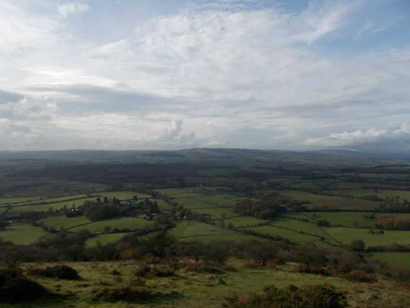 MountainViews.ie Picture about mountain Wills Neck  in area South Central England, Ireland