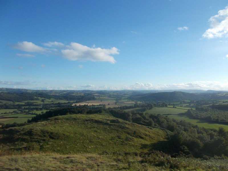 MountainViews.ie Picture about mountain Gallt yr Ancr  in area Bala to Welshpool, Ireland