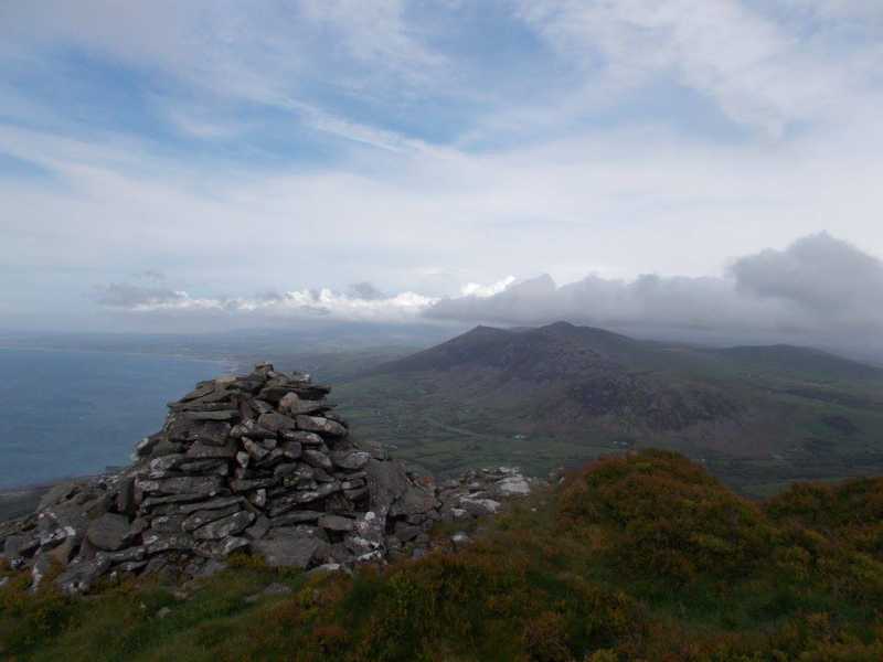 MountainViews.ie Picture about mountain Yr Eifl North Top [Pen Bwlch yr Eifl]  in area Anglesey and the Lleyn Peninsula, Ireland