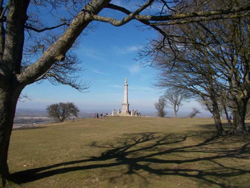 MountainViews.ie Picture about mountain Coombe Hill  in area Central and Eastern England, Ireland